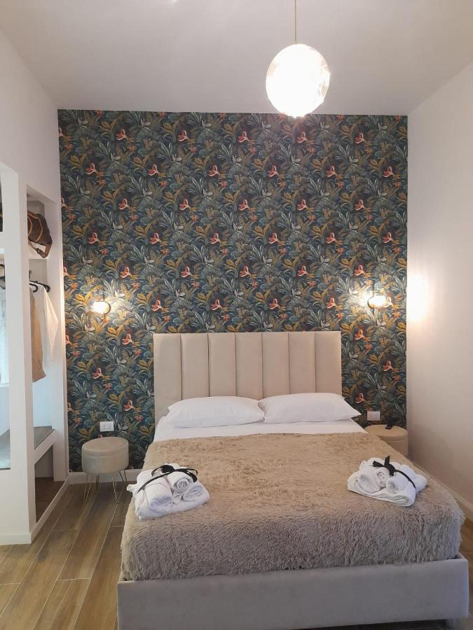 דירות נאפולי La Maison Di Luche' מראה חיצוני תמונה
